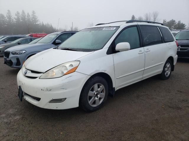 2010 Toyota Sienna CE