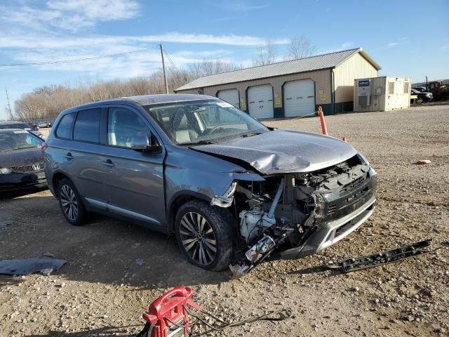 2019 Mitsubishi Outlander SE