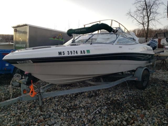 2001 Four Winds Boat