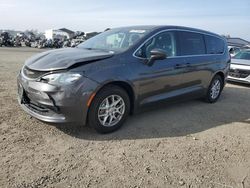 Chrysler salvage cars for sale: 2018 Chrysler Pacifica LX