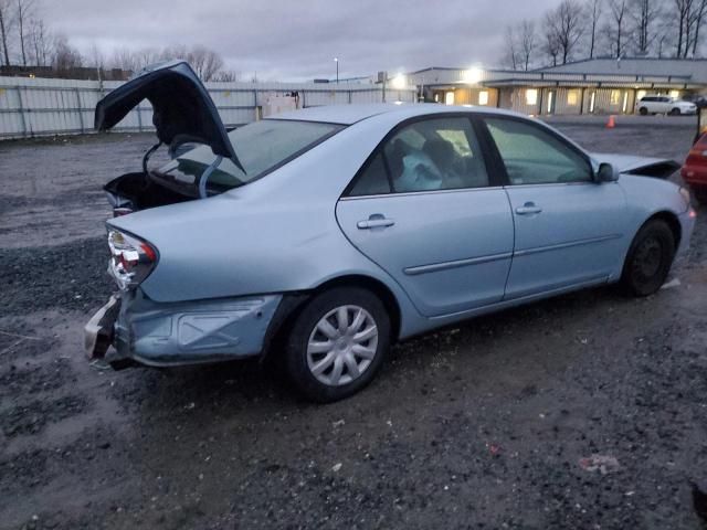 2005 Toyota Camry LE