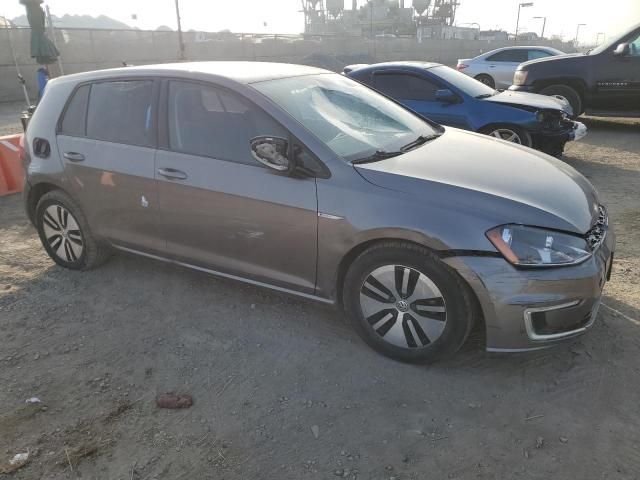 2016 Volkswagen E-GOLF SE