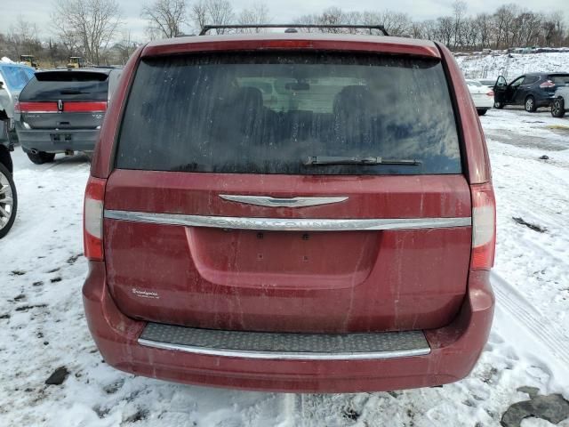 2011 Chrysler Town & Country Touring L