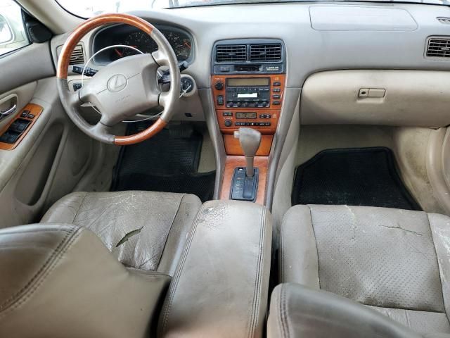 2001 Lexus ES 300