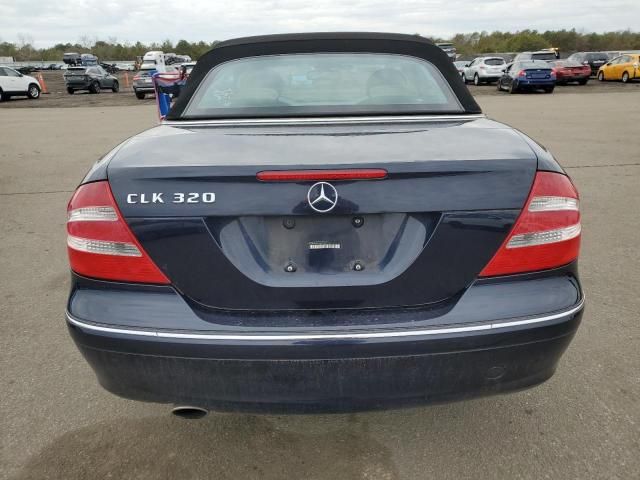 2004 Mercedes-Benz CLK 320