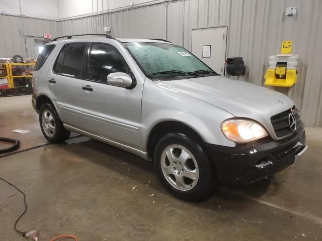 2002 Mercedes-Benz ML 320