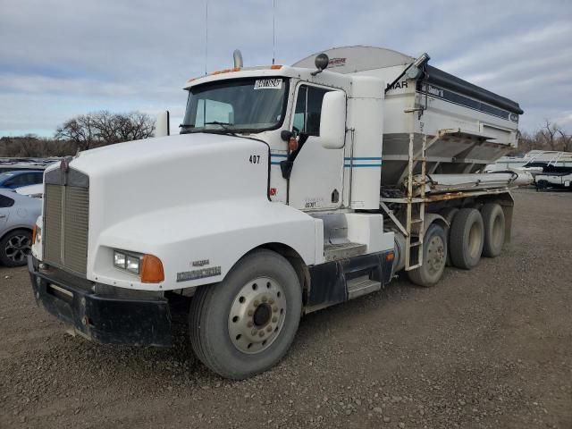 1990 Kenworth Construction T600