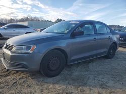 Volkswagen Vehiculos salvage en venta: 2013 Volkswagen Jetta Base