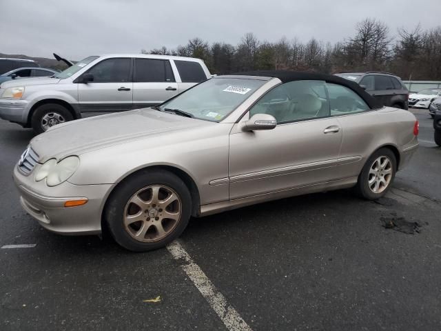 2004 Mercedes-Benz CLK 320