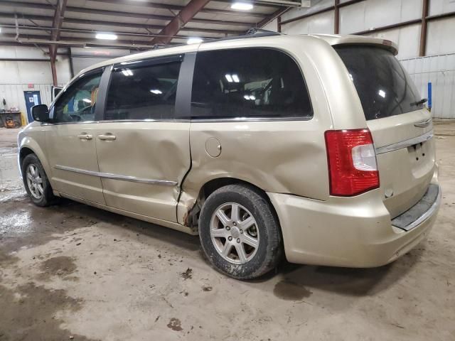 2011 Chrysler Town & Country Touring