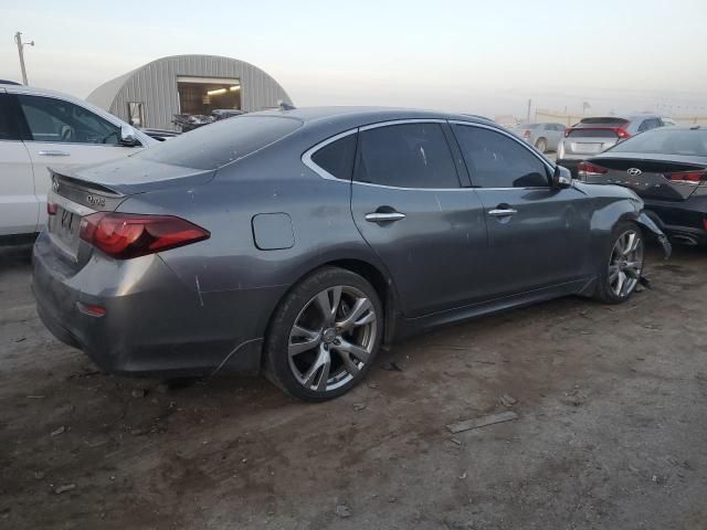 2015 Infiniti Q70 3.7