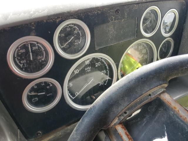 2007 Sterling LT 9500