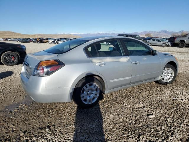 2010 Nissan Altima Base