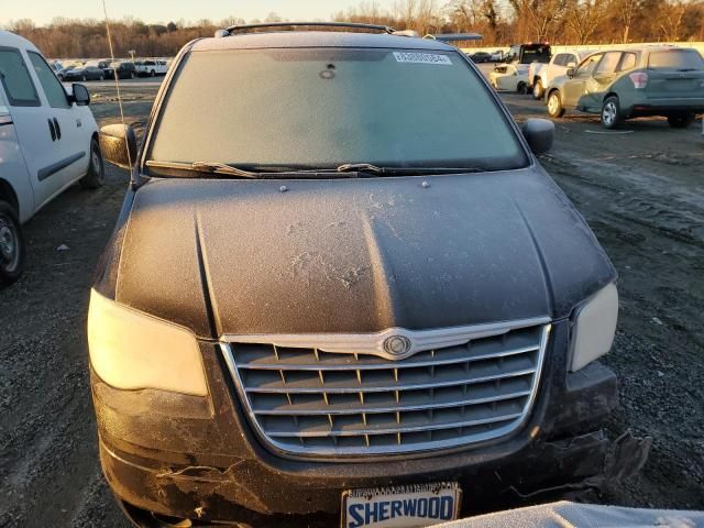 2010 Chrysler Town & Country Touring Plus