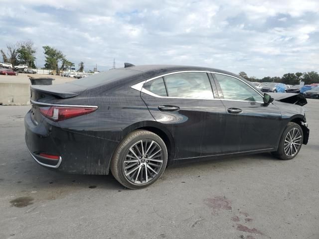 2024 Lexus ES 300H Base