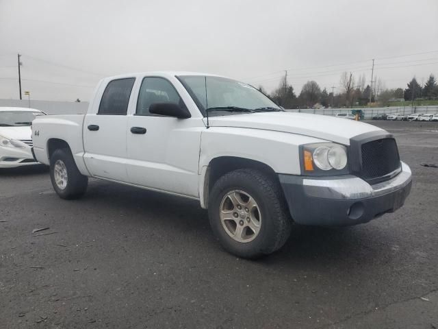 2005 Dodge Dakota Quad SLT