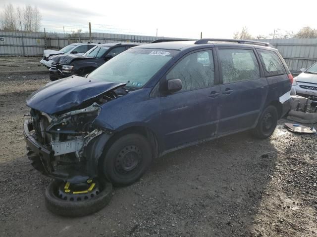 2006 Toyota Sienna CE