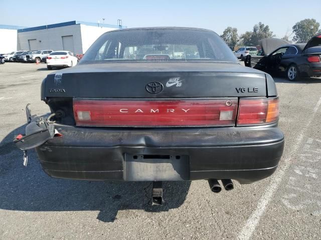 1992 Toyota Camry LE