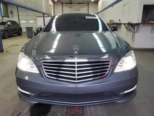 2010 Mercedes-Benz S 550