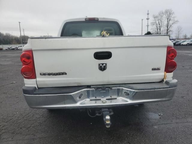 2005 Dodge Dakota Quad SLT