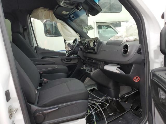 2023 Mercedes-Benz Sprinter 2500