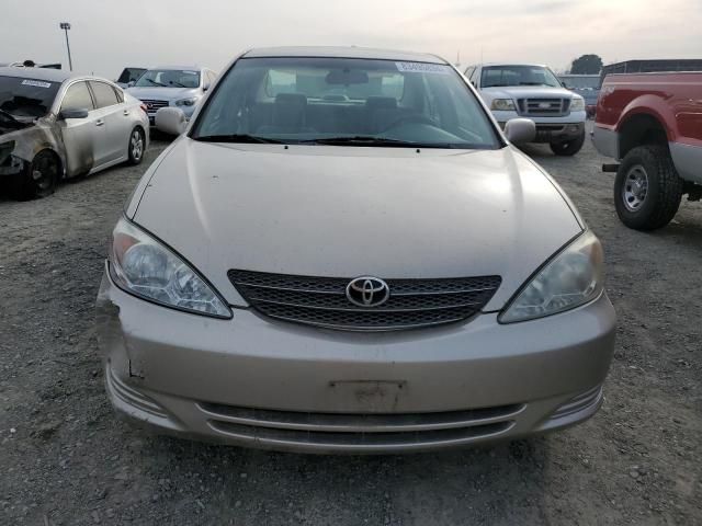 2004 Toyota Camry LE