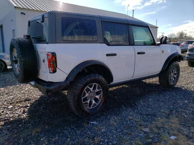 2023 Ford Bronco Base