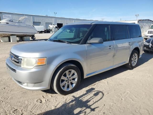 2010 Ford Flex SE