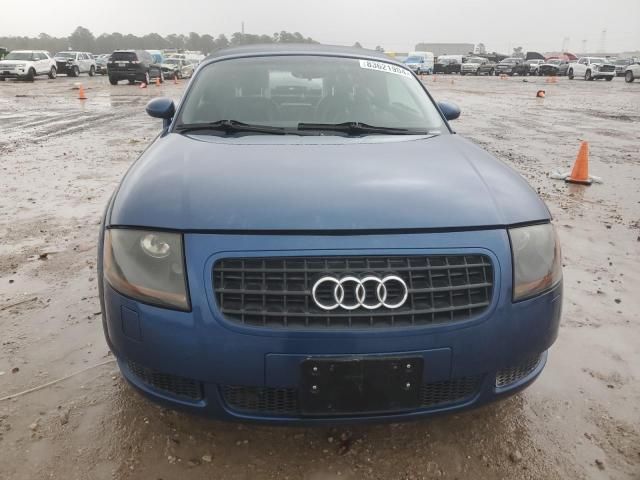 2004 Audi TT