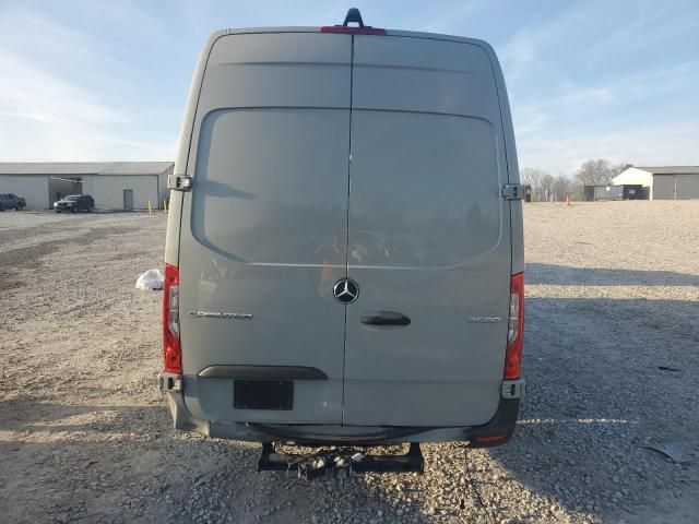 2022 Mercedes-Benz Sprinter 2500