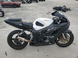 Suzuki gsxr600 Vehiculos salvage en venta: 2003 Suzuki GSX-R600