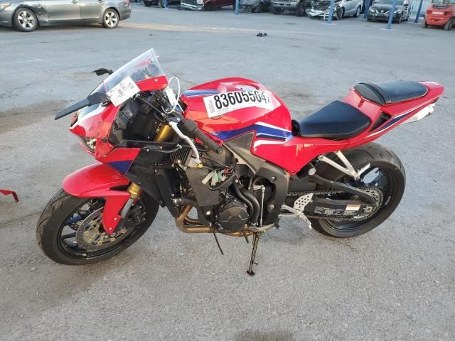 2024 Honda CBR600 RR