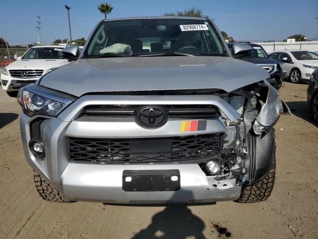 2021 Toyota 4runner SR5/SR5 Premium