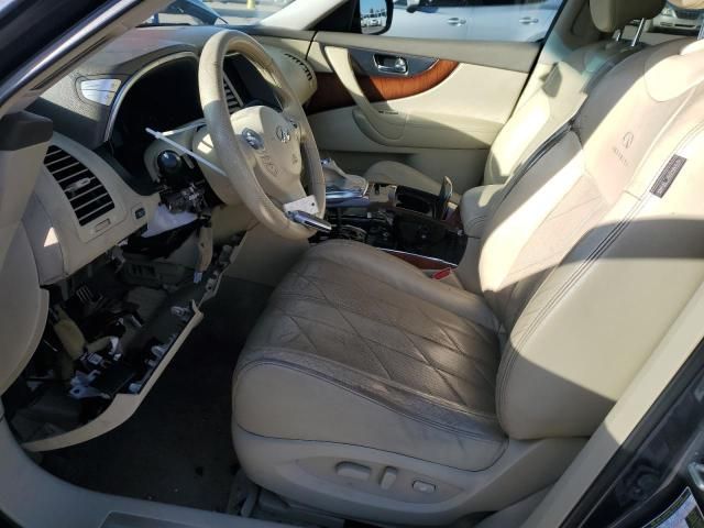 2011 Infiniti FX35