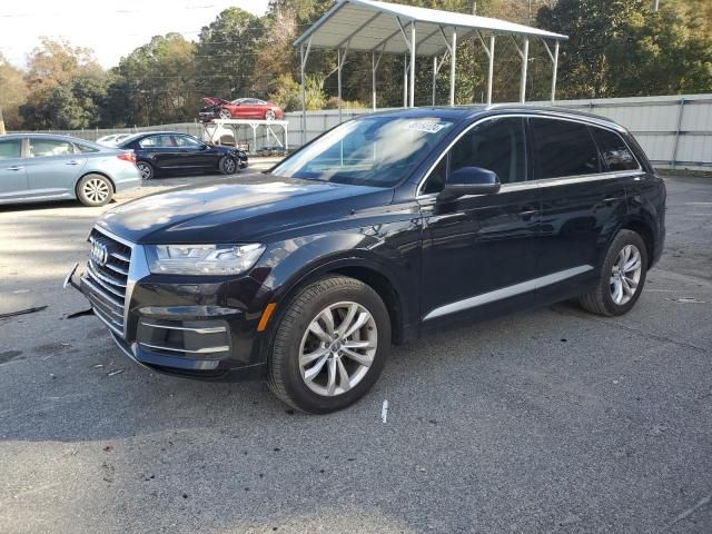 2018 Audi Q7 Premium Plus