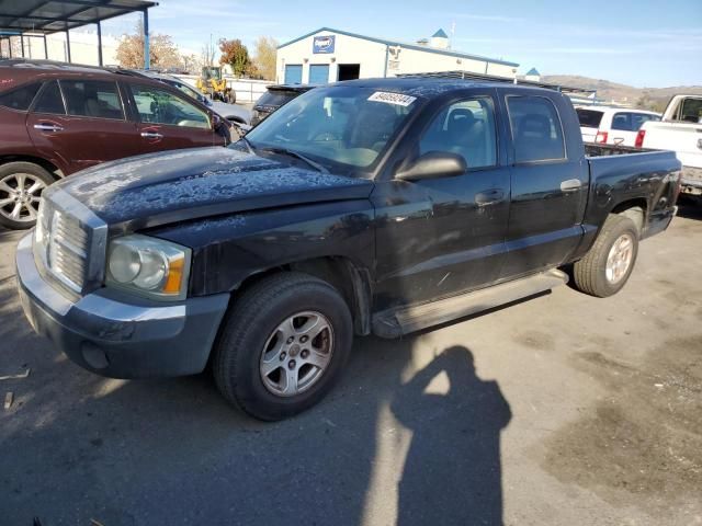 2005 Dodge Dakota Quad SLT