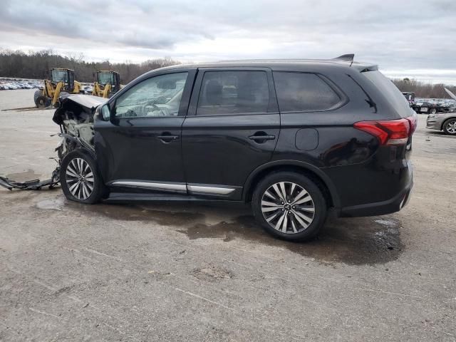 2020 Mitsubishi Outlander SE