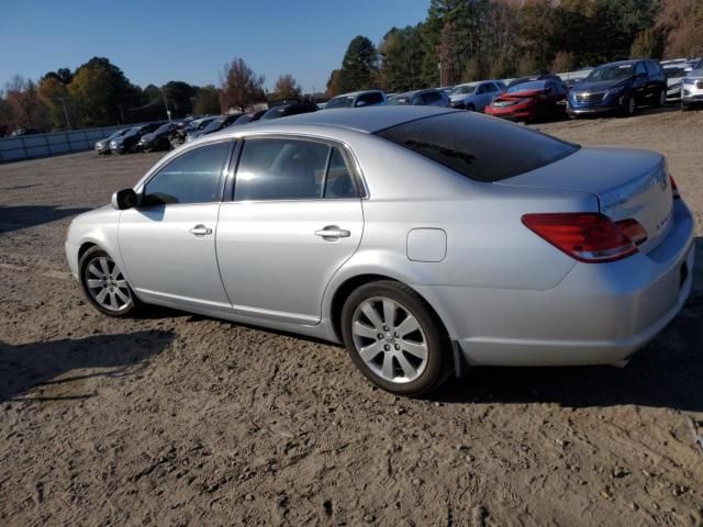 2005 Toyota Avalon XL