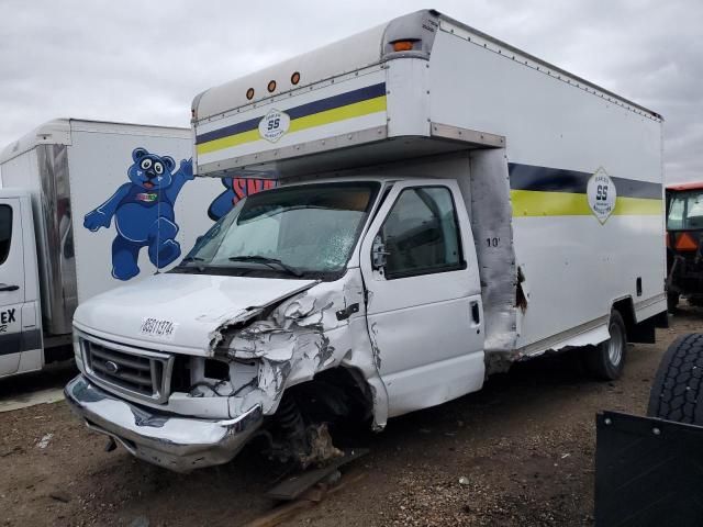 2007 Ford Econoline E350 Super Duty Cutaway Van