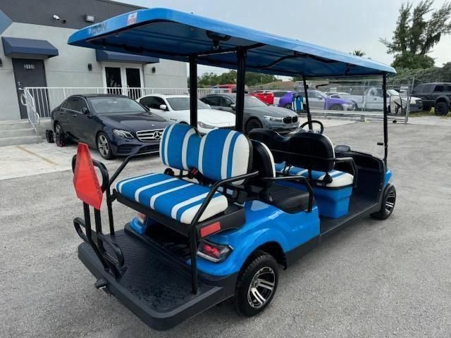 2023 Icon Golfcart