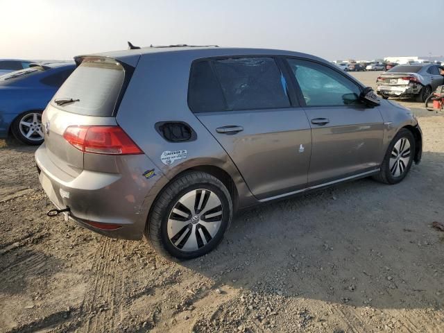 2016 Volkswagen E-GOLF SE