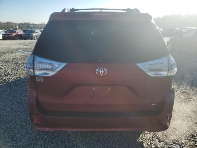 2017 Toyota Sienna SE