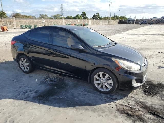 2012 Hyundai Accent GLS