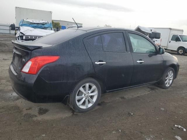 2014 Nissan Versa S