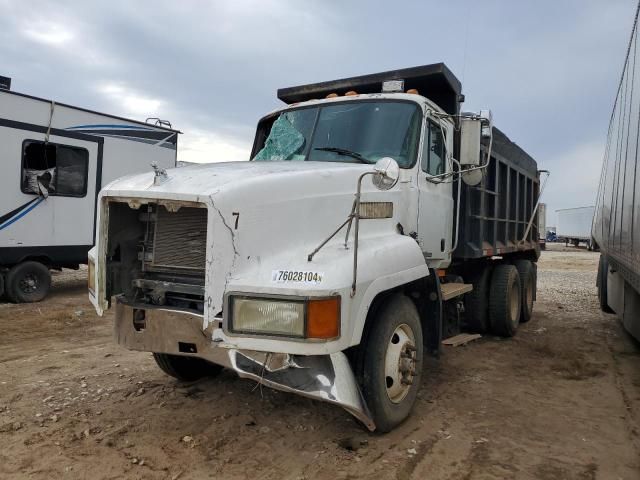 1998 Mack 600 CH600