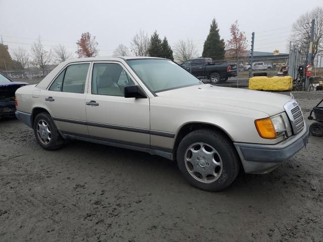 1987 Mercedes-Benz 300 E