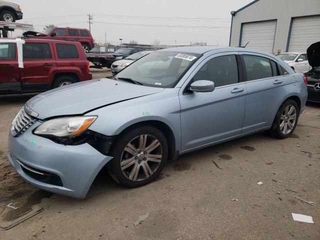 2013 Chrysler 200 LX