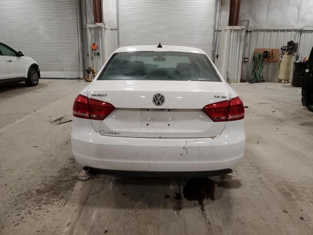 2014 Volkswagen Passat SE