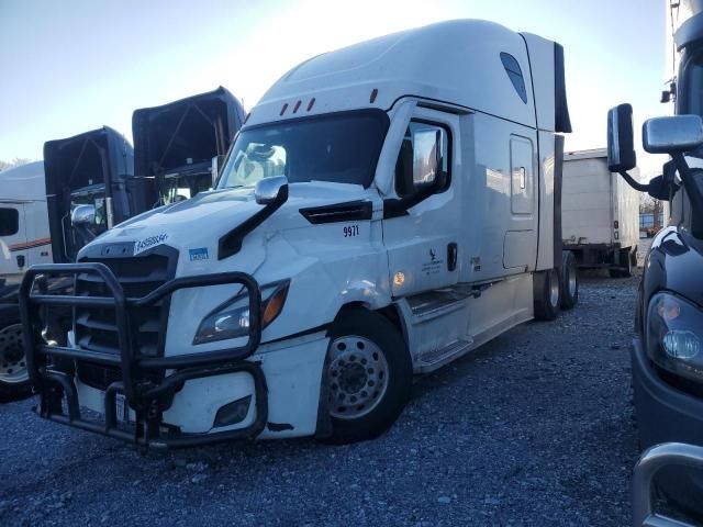 2022 Freightliner Cascadia 126