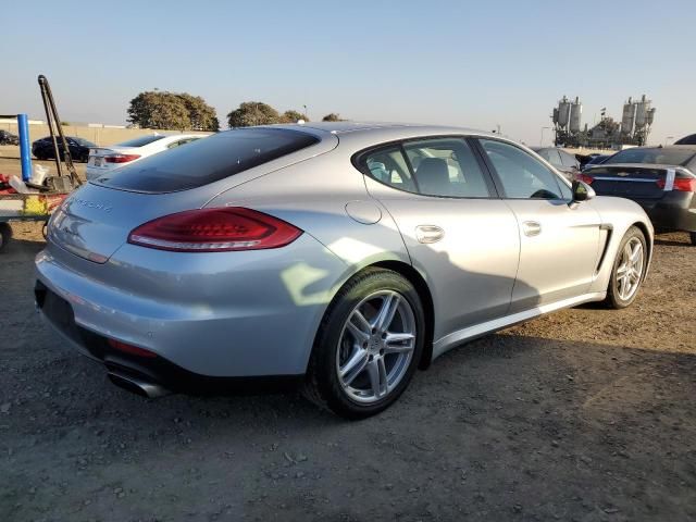 2014 Porsche Panamera 2